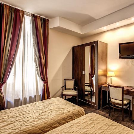 רומא Hotel Villafranca מראה חיצוני תמונה